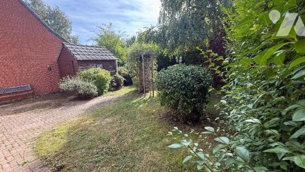 EN EXCLUSIVITÉ CHEZ VOTRE NOTAIRE

Maison à vendre à HAZEBROUCK 4 chambres + Grand garage ave...