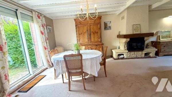 EN EXCLUSIVITÉ CHEZ VOTRE NOTAIRE

Maison à vendre à HAZEBROUCK 4 chambres + Grand garage ave...