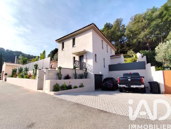 Maison à vendre 5 pièces 140 m² Hyères