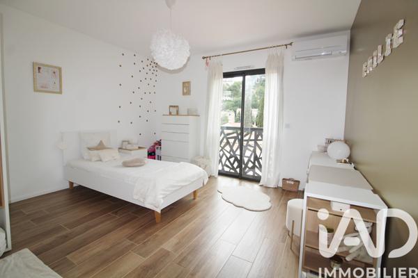 Maison à vendre 5 pièces 140 m² Hyères