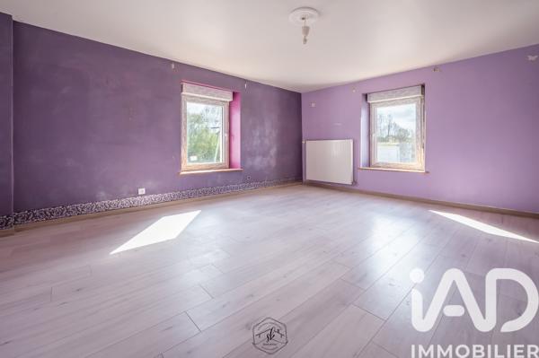 Immeuble à vendre 750 m² Monneren
