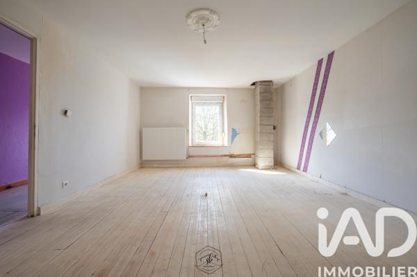 Immeuble à vendre 750 m² Monneren