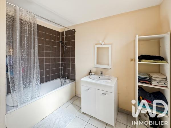 Maison à vendre 4 pièces 84 m² Feurs