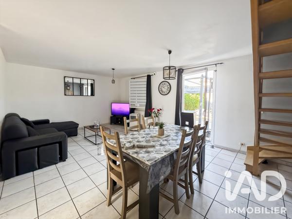 Maison à vendre 4 pièces 84 m² Feurs