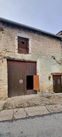 GRANGE ET CAVE POUR RENOVATION TOTALE