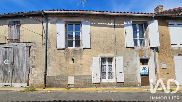 Maison à vendre 4 pièces 93 m² Ruffec