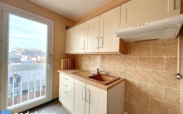 Appartement à louer    3 pièces • 67 m2 Le Mans