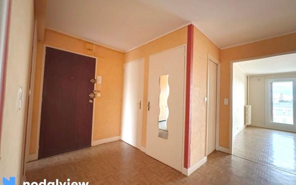 Appartement à louer    3 pièces • 67 m2 Le Mans