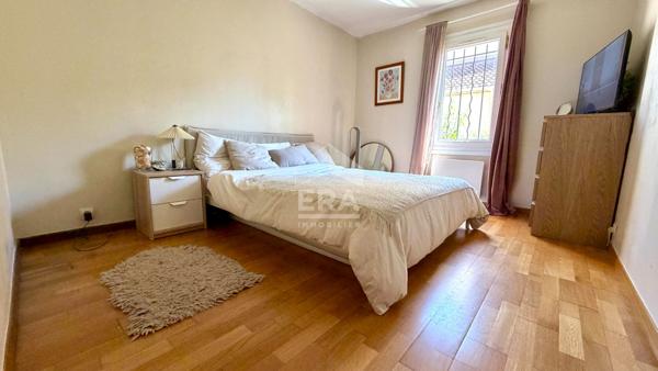 Rare à la Vente F3 de 76m2 avec son jardin de 150m2 COURCOURONNES LAC