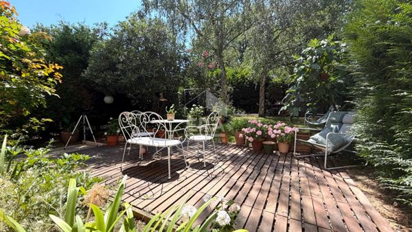 Rare à la Vente F3 de 76m2 avec son jardin de 150m2 COURCOURONNES LAC