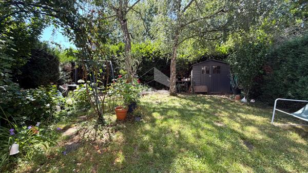 Rare à la Vente F3 de 76m2 avec son jardin de 150m2 COURCOURONNES LAC