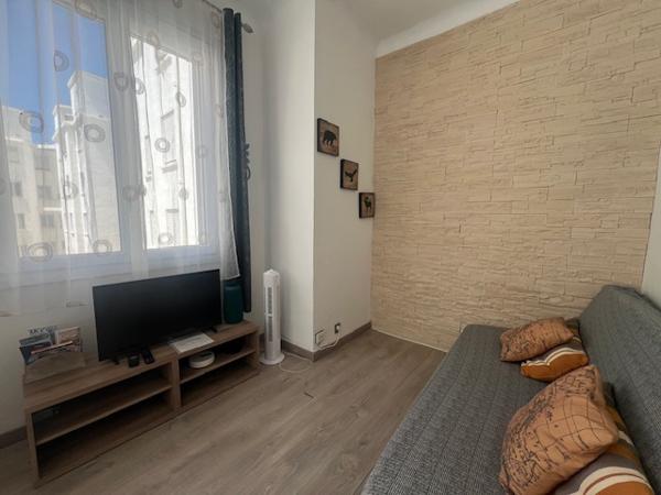 Marseille (13007) EXCLUSIVITÉ VENTE APPARTEMENT MEUBLÉ 27,13 M2 TYPE 2 RUE PAPETY CATALANS 13007 MARSEILLE