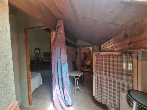 Maison T5 de 134m2 sur un terrain de 7032m2