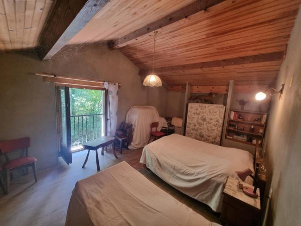 Maison T5 de 134m2 sur un terrain de 7032m2