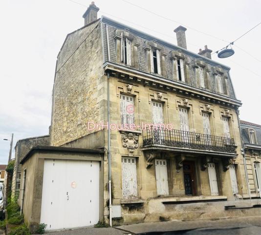 Immeuble à vendre 12 pièces de 390 m²