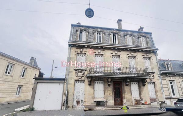 Immeuble à vendre 12 pièces de 390 m²
