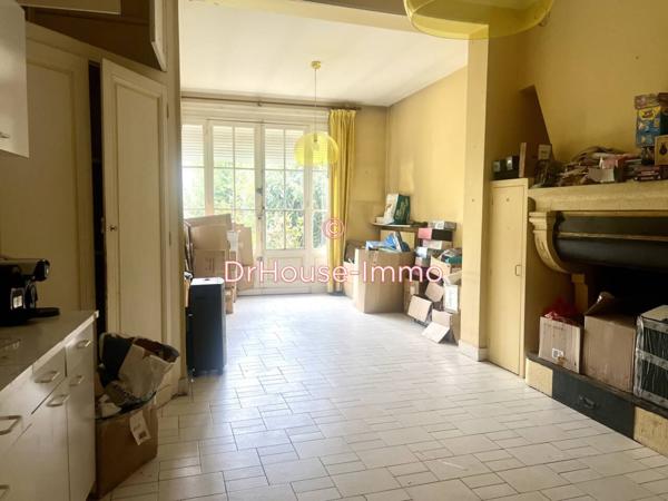 Immeuble à vendre 12 pièces de 390 m²