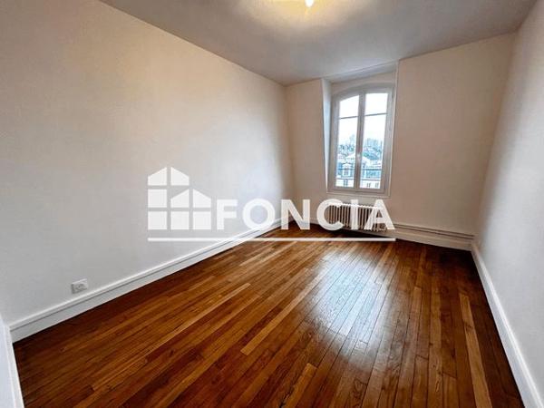 Location Appartement 3 pièces 45.32 m² - 36 AVENUE DE LA REPUBLIQUE Issy-les-moulineaux 92130