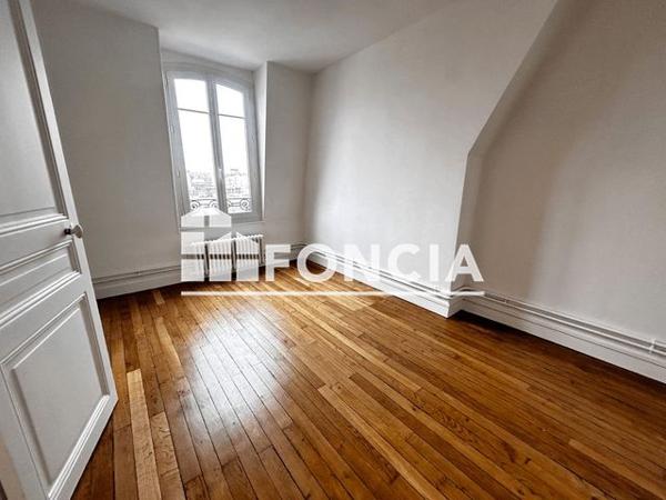 Location Appartement 3 pièces 45.32 m² - 36 AVENUE DE LA REPUBLIQUE Issy-les-moulineaux 92130