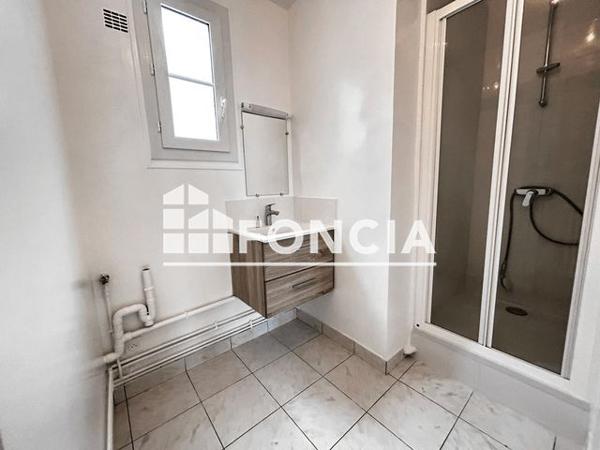 Location Appartement 3 pièces 45.32 m² - 36 AVENUE DE LA REPUBLIQUE Issy-les-moulineaux 92130