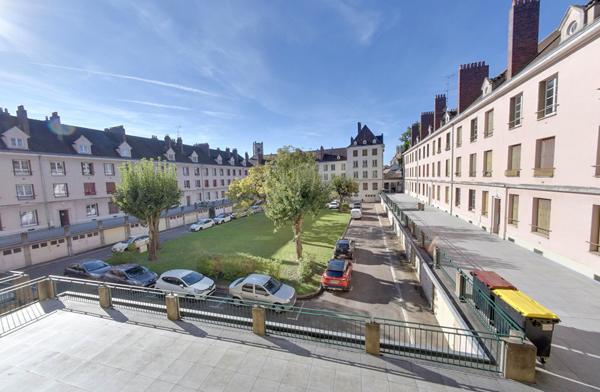 Entièrement rénové !