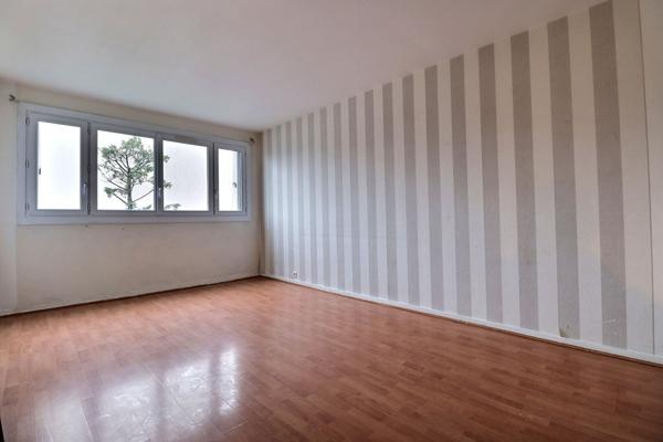 Appartement Aubervilliers 2 pièce(s) 43 m2