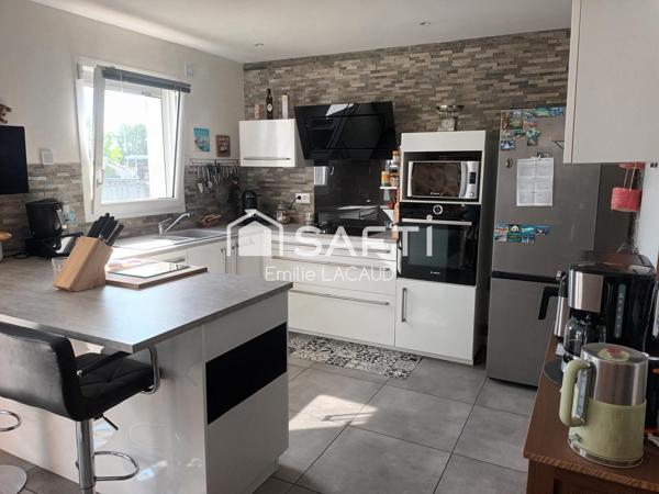 Maison T4 plain-pied avec garage et piscine