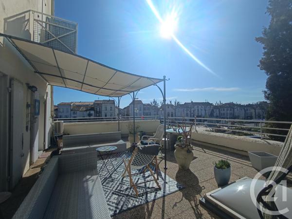 Appartement à vendre  3 pièces - 70 m 2   VILLENEUVE SUR LOT  - 47