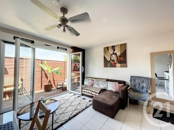 Appartement à vendre  3 pièces - 70 m 2   VILLENEUVE SUR LOT  - 47