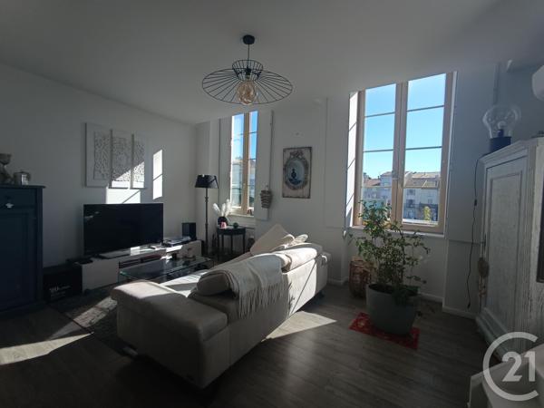 Appartement à vendre  3 pièces - 70 m 2   VILLENEUVE SUR LOT  - 47