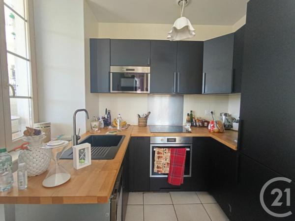 Appartement à vendre  3 pièces - 70 m 2   VILLENEUVE SUR LOT  - 47