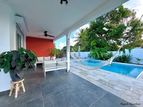 EN EXCLUSIVITÉ – VILLA RENOVEE AVEC PISCINE - SAINT FRANCOIS