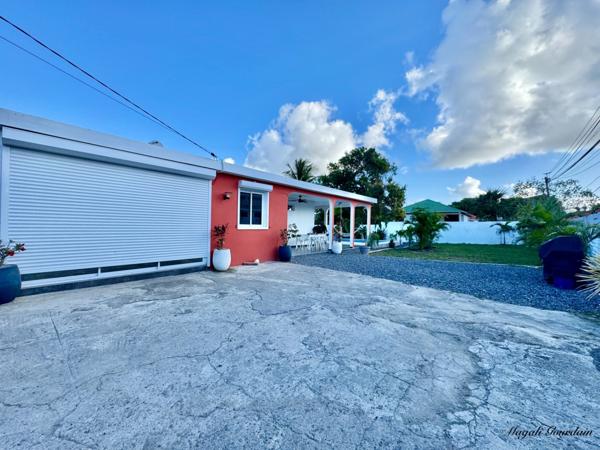 EN EXCLUSIVITÉ – VILLA RENOVEE AVEC PISCINE - SAINT FRANCOIS