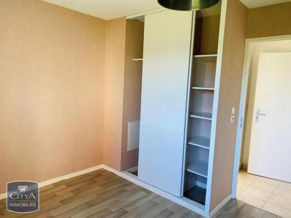 Appartement à louer 2 pièces 46.8m² Avion (62210)