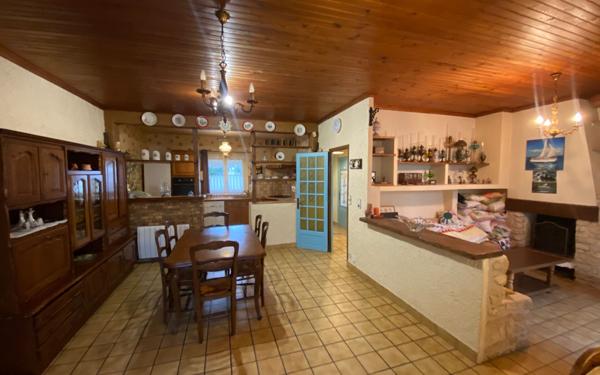 Maison à vendre    4 pièces •  Saint-Pierre-d'Oléron