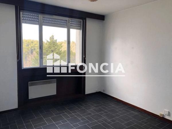 Location Studio 17.6 m² - 2 RUE DU VIVARAIS Vandoeuvre-les-nancy 54500