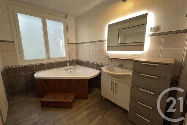 Maison à vendre  5 pièces - 91,66 m2 MACHECOUL ST MEME - 44