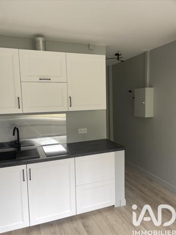 Location appartement 1 pièce 17 m² Louveciennes
