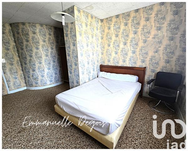 Maison à vendre 6 pièces 129 m² Saint-Julien-les-Villas