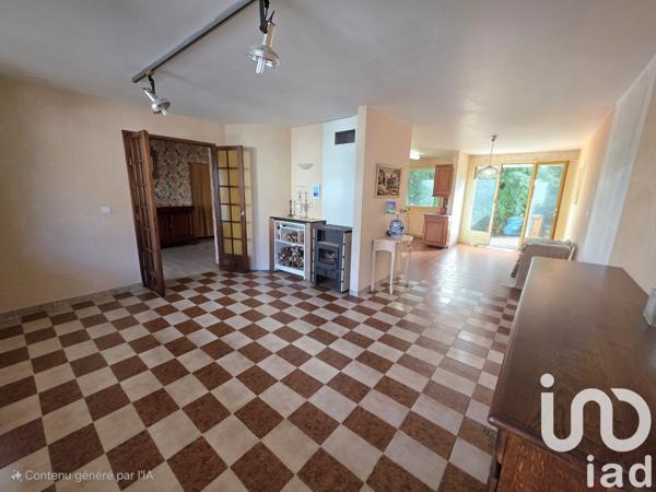 Maison à vendre 6 pièces 129 m² Saint-Julien-les-Villas