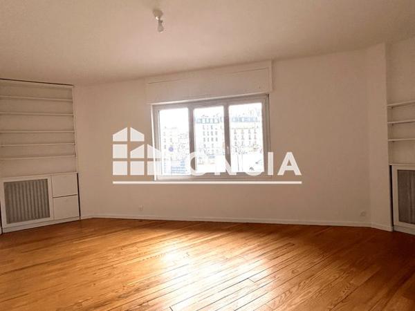 Location Appartement 2 pièces 55.66 m² - 10 RUE RAMBERVILLIERS Paris 75012