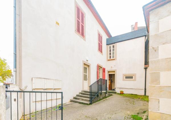 Vente Immeuble 13 pièces 418 m2 à Saint-Pourçain-sur-Sioule