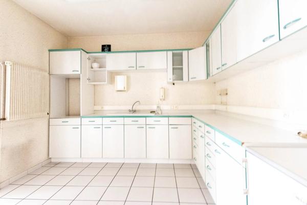 Vente Immeuble 13 pièces 418 m2 à Saint-Pourçain-sur-Sioule