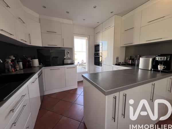 Maison à vendre 3 pièces 95,65 m² La Londe-les-Maures