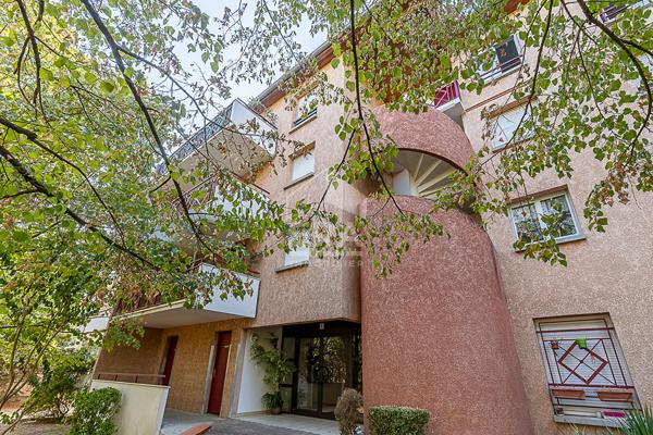 Appartement T2 - CROIX DAURADE - 47m2 - Balcon - 2 garages