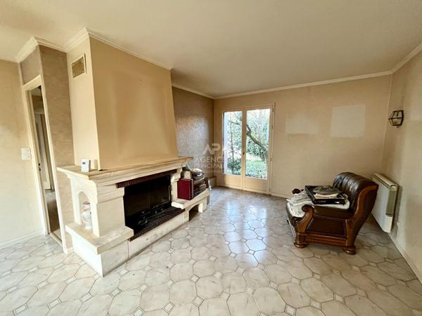 MAISON CONFLANS STE HONORINE - 5 PIÈCES - 100m² €330 000 ** - Référence 7178