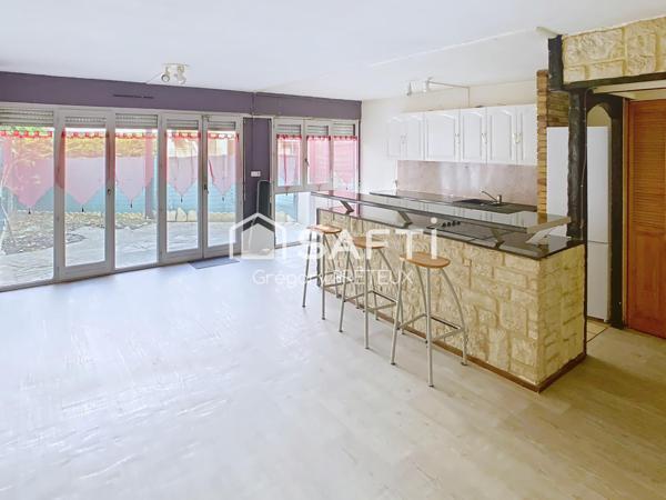 Proches toutes commodités appartement F3 Jardinet et Parking