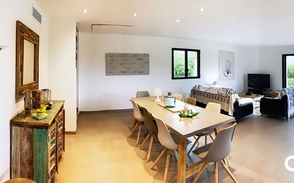 Maison à vendre    5 pièces • 180 m2 Lecci