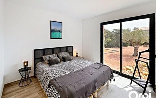 Maison à vendre    5 pièces • 180 m2 Lecci