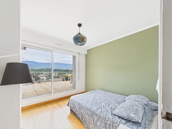 Appartement Saint Julien En Genevois 3 pièce(s) 85 m2